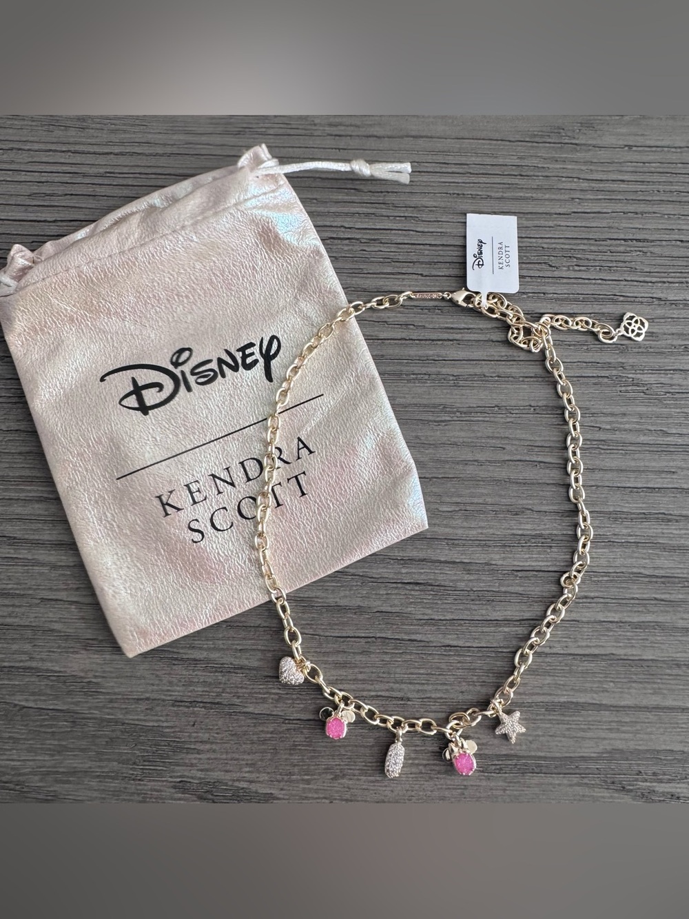 DISNEY X KENDRA SCOTT MICKEY & MINNIE MOUSE GOLD CHARM NECKLACE IRIDESCENT PINK
